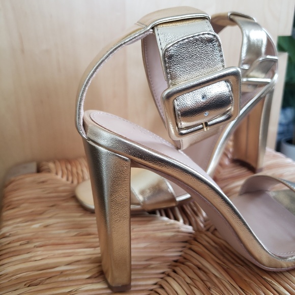 BCBG Ankle Strap Sandals Size 7.5 NEW! - Picture 5 of 10